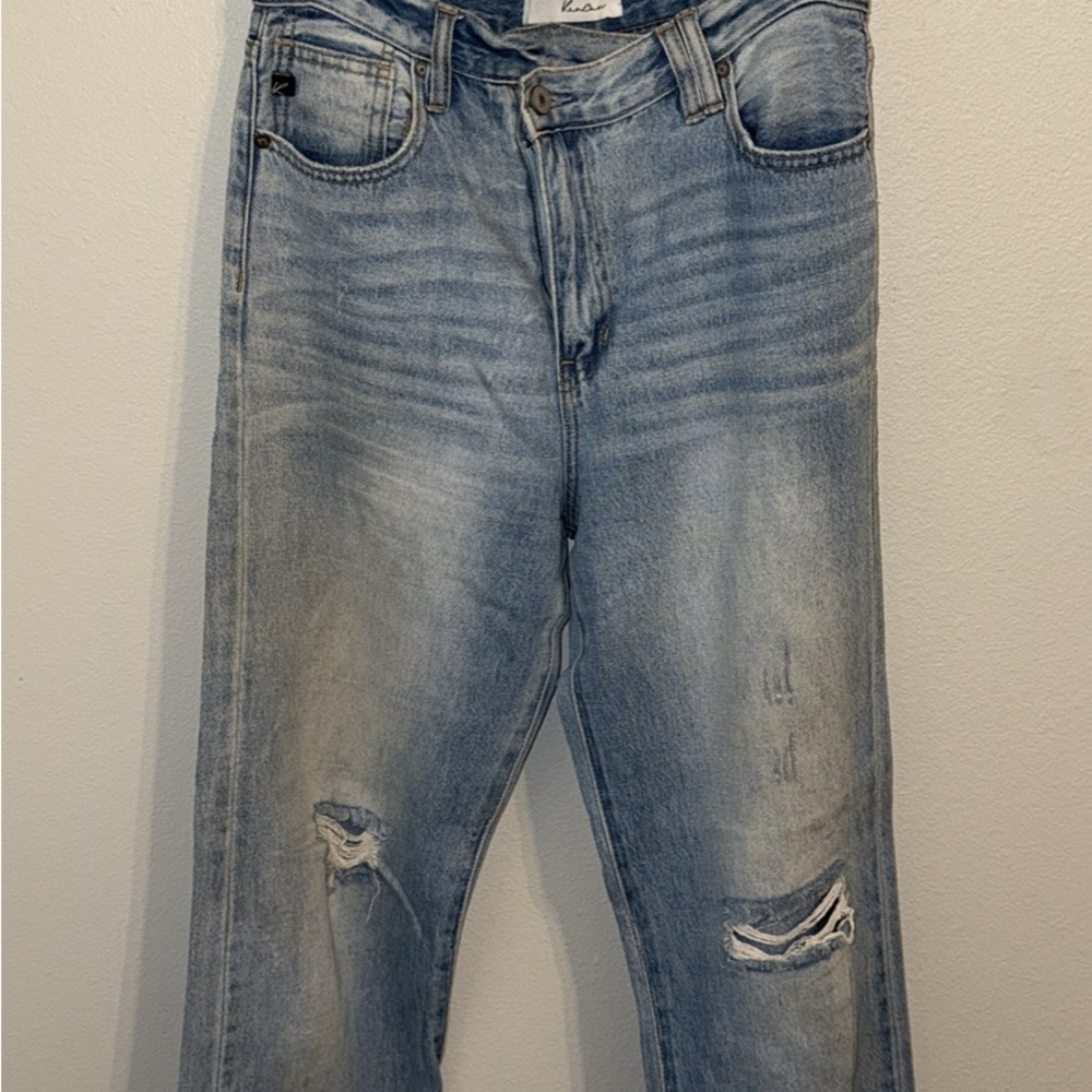 Women’s Light Blue Distressed Boyfriend Jeans